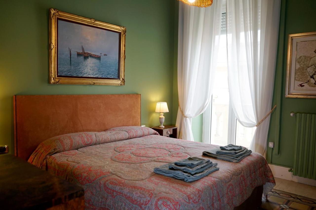 בארי Appartamento Di Fronte Al Mare By Apulia Accommodation מראה חיצוני תמונה